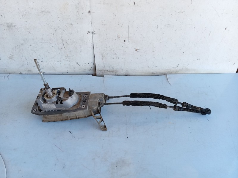 Recambio de palanca cambio para volkswagen touareg (7la) 2.5 tdi referencia OEM IAM   