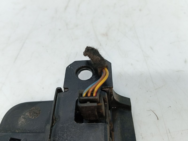 Recambio de cerradura maletero / porton para volkswagen touareg (7la) 2.5 tdi referencia OEM IAM   