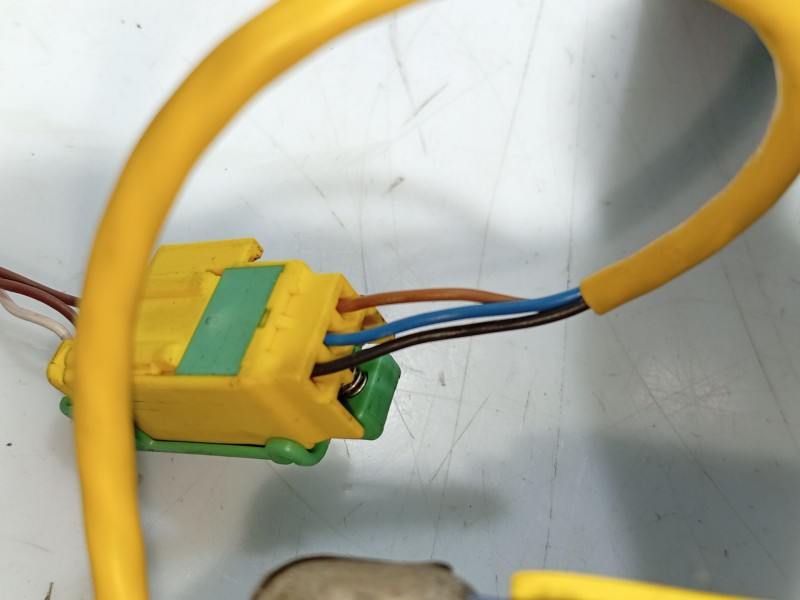 Recambio de cinturon seguridad delantero izquierdo para volkswagen touareg (7la) 2.5 tdi referencia OEM IAM   