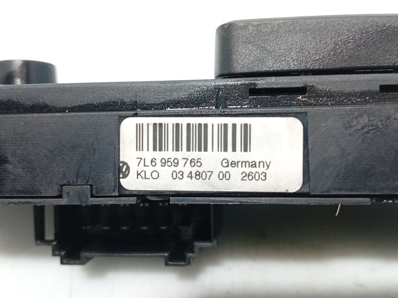 Recambio de mando regulacion asiento para volkswagen touareg (7la) 2.5 tdi referencia OEM IAM   