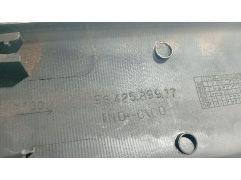 Recambio de moldura para citroën xsara picasso (n68) 1.6 hdi referencia OEM IAM   