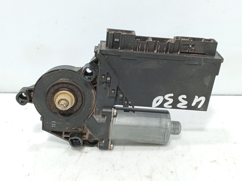 Recambio de motor elevalunas trasero derecho para volkswagen touareg (7la) 2.5 tdi referencia OEM IAM   