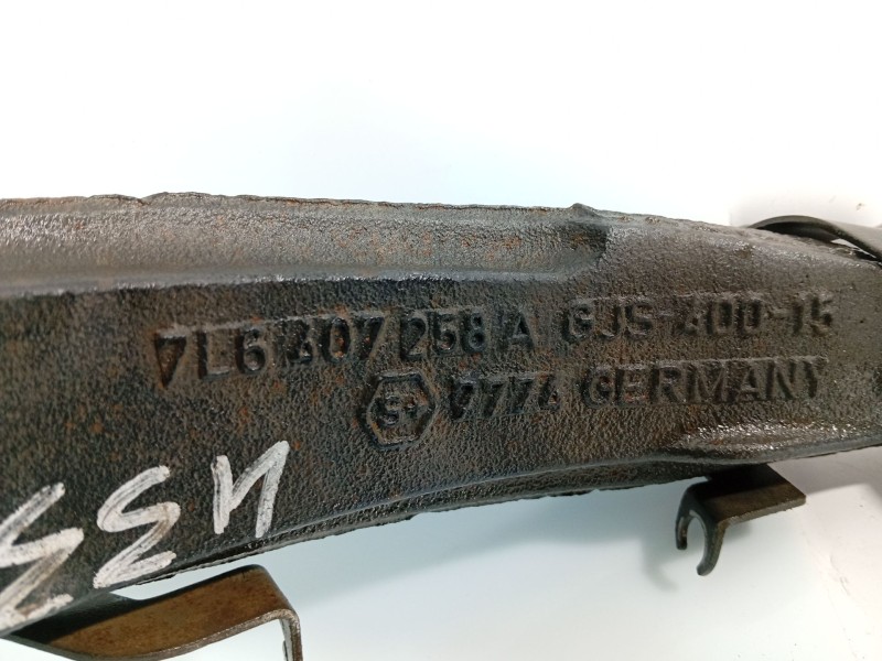 Recambio de mangueta delantera derecha para volkswagen touareg (7la) 2.5 tdi referencia OEM IAM   