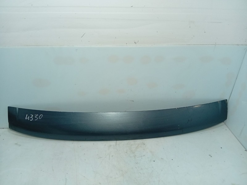 Recambio de aleron trasero para volkswagen touareg (7la) 2.5 tdi referencia OEM IAM   