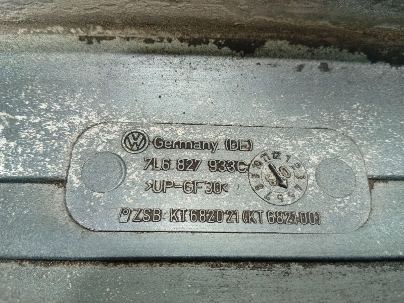 Recambio de aleron trasero para volkswagen touareg (7la) 2.5 tdi referencia OEM IAM   