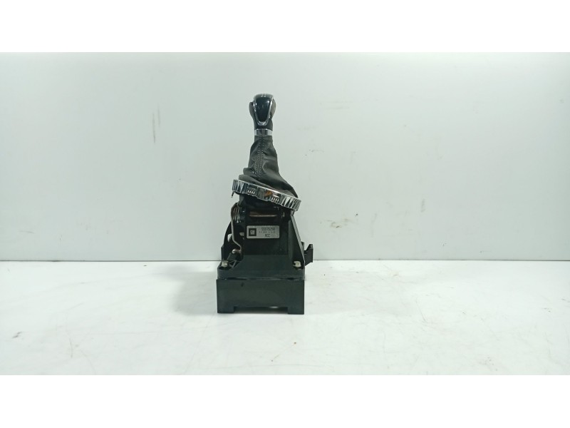 Recambio de palanca cambio para opel astra j (p10) 1.6 (68) referencia OEM IAM 55486393  