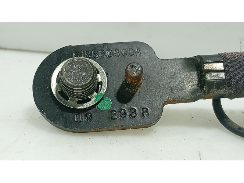 Recambio de anclaje cinturon trasero izquierdo para opel astra j (p10) 1.6 (68) referencia OEM IAM   