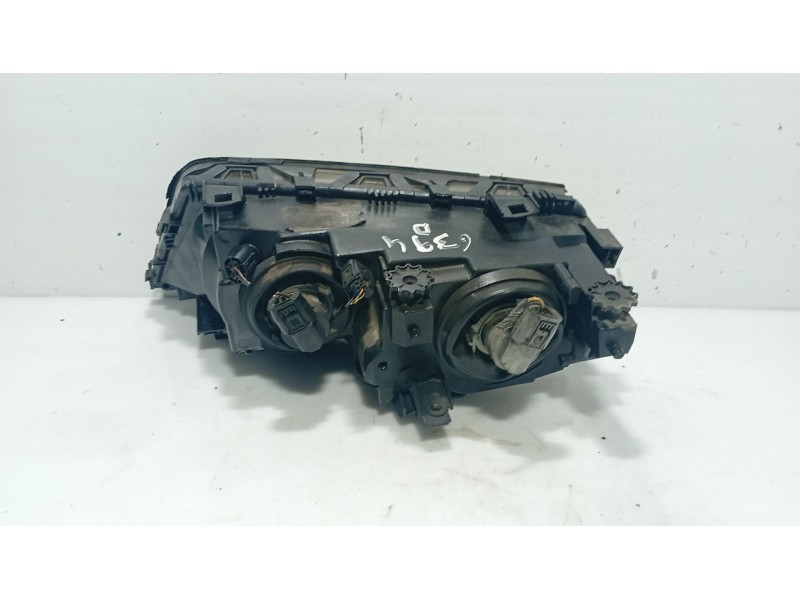 Recambio de faro derecho para bmw 3 (e46) 320 d referencia OEM IAM 63127165770 / 63126906494  