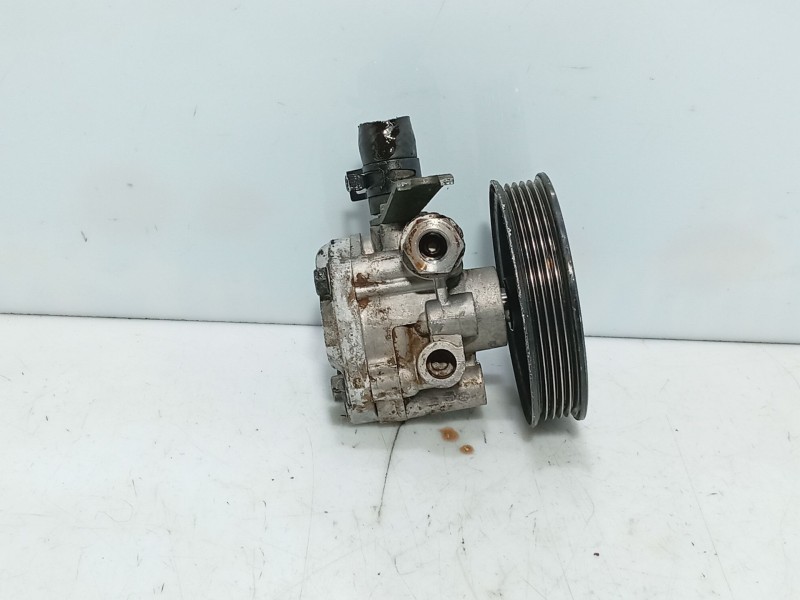 Recambio de bomba direccion para kia carnival ii (gq) 2.9 crdi referencia OEM IAM 0K55232600D  