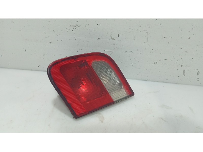 Recambio de piloto trasero derecho para bmw 3 (e46) 320 d referencia OEM IAM   