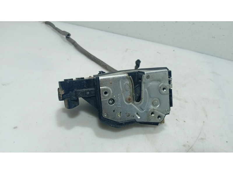 Recambio de cerradura puerta delantera izquierda para bmw 3 (e46) 320 d referencia OEM IAM 51217011305  