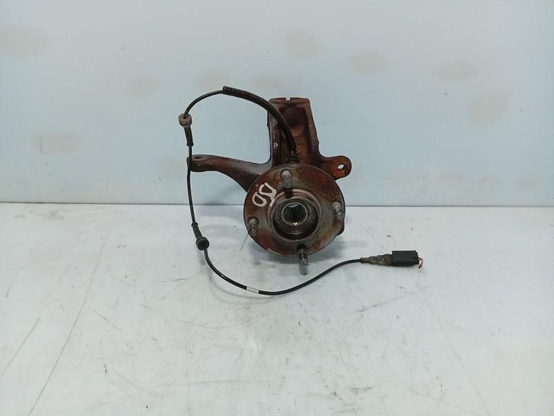 Recambio de mangueta delantera derecha para ford fusion (ju_) 1.4 referencia OEM IAM 1777796  