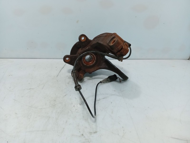 Recambio de mangueta delantera derecha para ford fusion (ju_) 1.4 referencia OEM IAM 1777796  