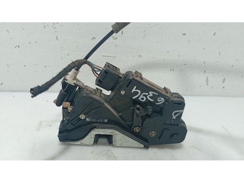 Recambio de cerradura puerta delantera derecha para bmw 3 (e46) 320 d referencia OEM IAM 51217011308  