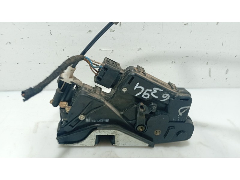 Recambio de cerradura puerta delantera derecha para bmw 3 (e46) 320 d referencia OEM IAM 51217011308  