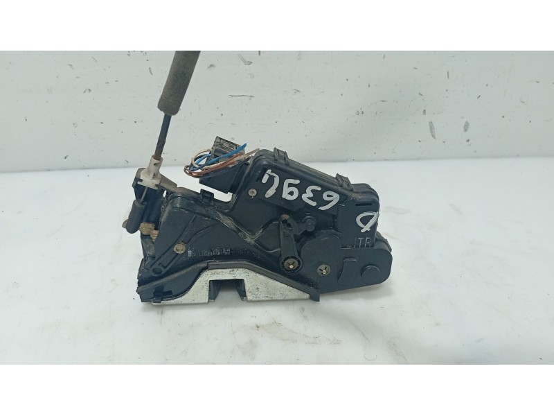 Recambio de cerradura puerta trasera derecha para bmw 3 (e46) 320 d referencia OEM IAM 51227011310  