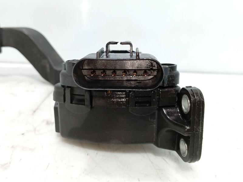 Recambio de pedal acelerador para ford fusion (ju_) 1.4 referencia OEM IAM 1530736  
