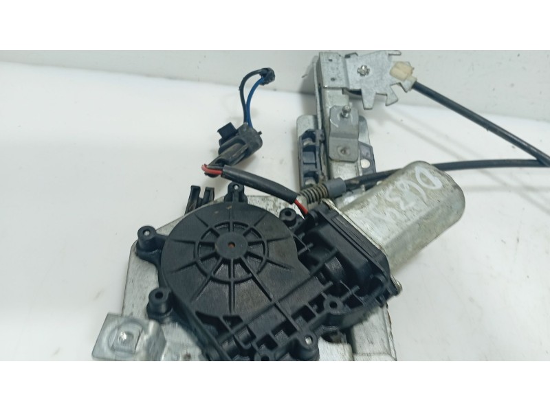 Recambio de elevalunas delantero derecho para bmw 3 (e46) 320 d referencia OEM IAM 51337020660  