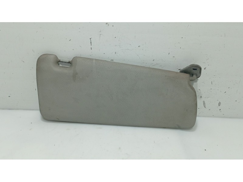 Recambio de parasol izquierdo para bmw 3 (e46) 320 d referencia OEM IAM 51168267901  