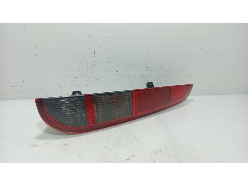 Recambio de piloto trasero derecho para ford focus sportbreak (cap) trend referencia OEM IAM 1420466  