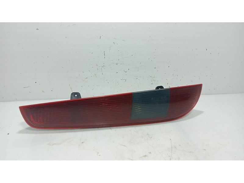 Recambio de piloto trasero izquierdo para ford focus sportbreak (cap) trend referencia OEM IAM 1420468  