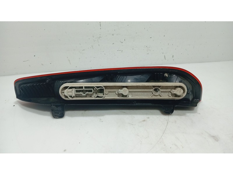 Recambio de piloto trasero izquierdo para ford focus sportbreak (cap) trend referencia OEM IAM 1420468  