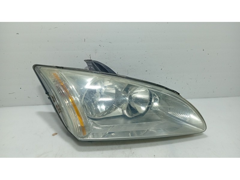 Recambio de faro derecho para ford focus sportbreak (cap) trend referencia OEM IAM 1480979  