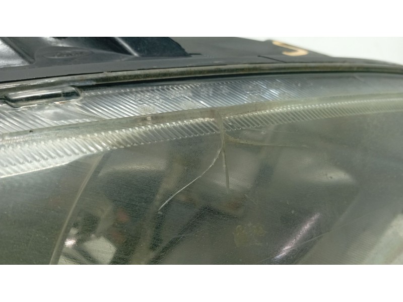 Recambio de faro derecho para ford focus sportbreak (cap) trend referencia OEM IAM 1480979  