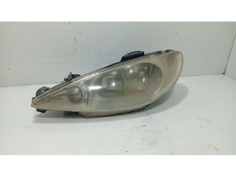Recambio de faro izquierdo para peugeot 206 hatchback (2a/c) 1.9 d referencia OEM IAM 6204S7  