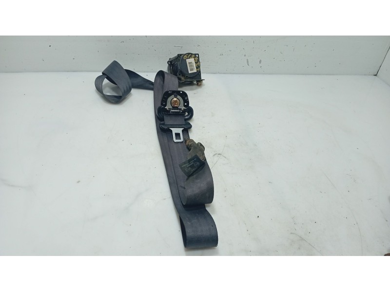Recambio de cinturon seguridad trasero izquierdo para hyundai matrix (fc) 1.5 crdi referencia OEM IAM 8981017000LK  