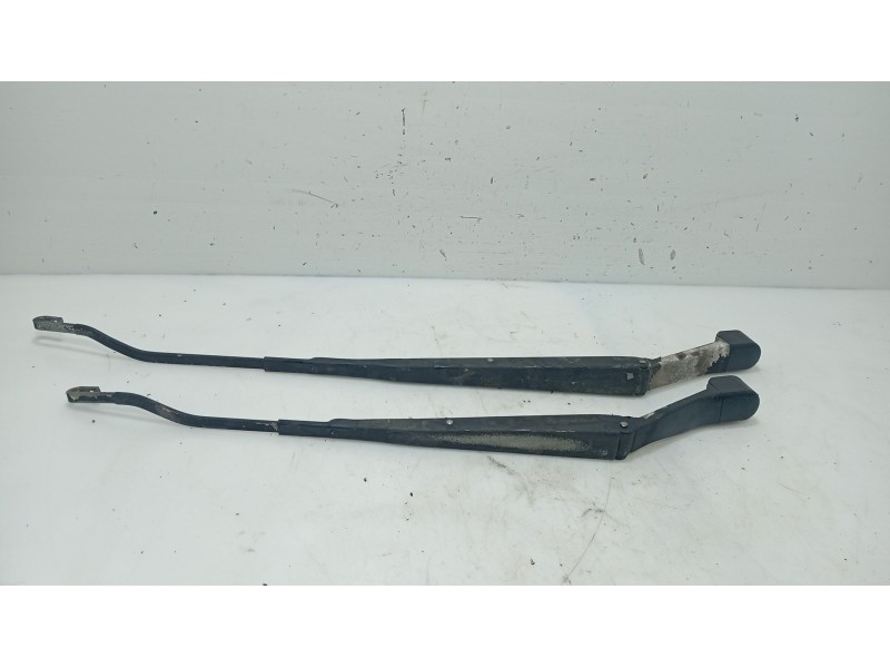 Recambio de brazo limpia delantero izquierdo para hyundai matrix (fc) 1.5 crdi referencia OEM IAM 9831017000  