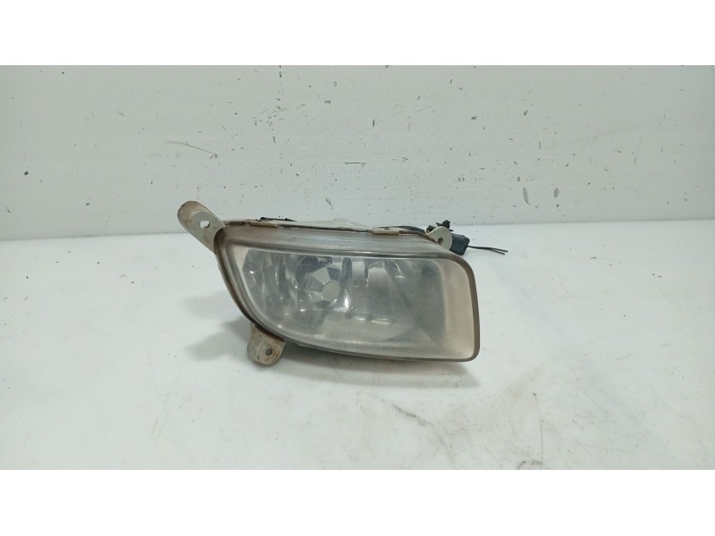 Recambio de faro antiniebla derecho para hyundai matrix (fc) 1.5 crdi referencia OEM IAM   