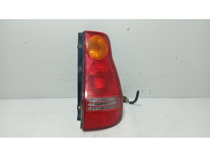 Recambio de piloto trasero derecho para hyundai matrix (fc) 1.5 crdi referencia OEM IAM 9240217010  