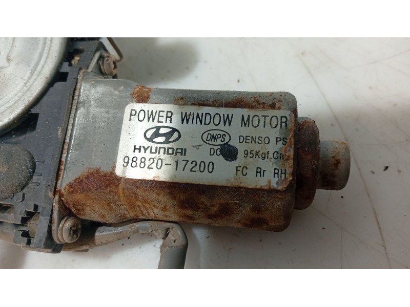 Recambio de elevalunas trasero derecho para hyundai matrix (fc) 1.5 crdi referencia OEM IAM 8340217000  