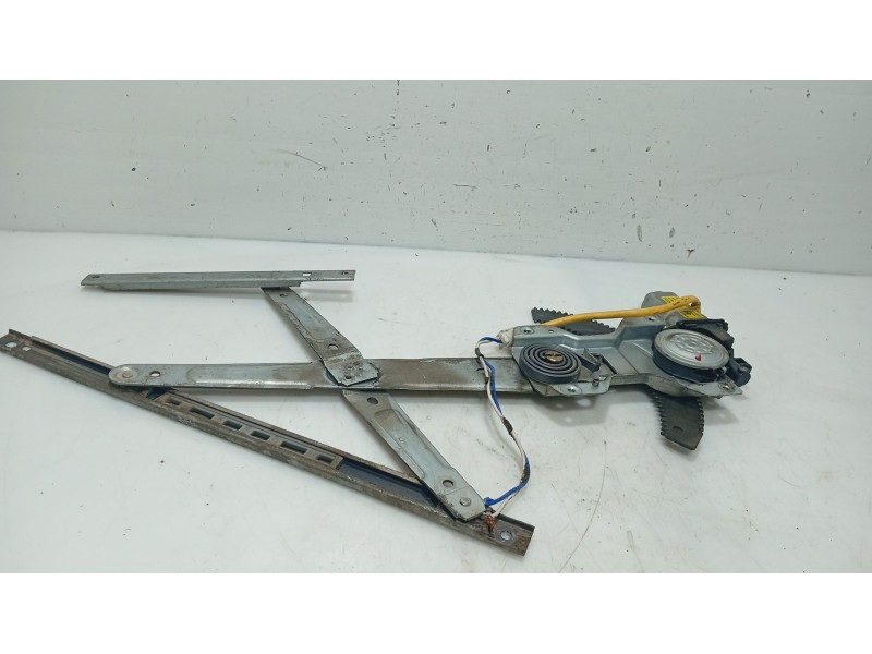 Recambio de elevalunas delantero izquierdo para hyundai matrix (fc) 1.5 crdi referencia OEM IAM 8240117000  