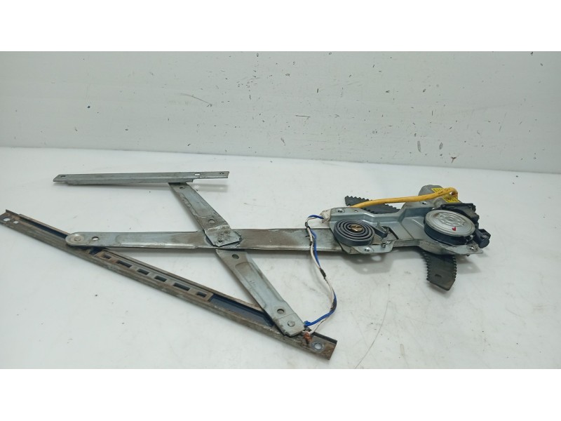 Recambio de elevalunas delantero izquierdo para hyundai matrix (fc) 1.5 crdi referencia OEM IAM 8240117000  