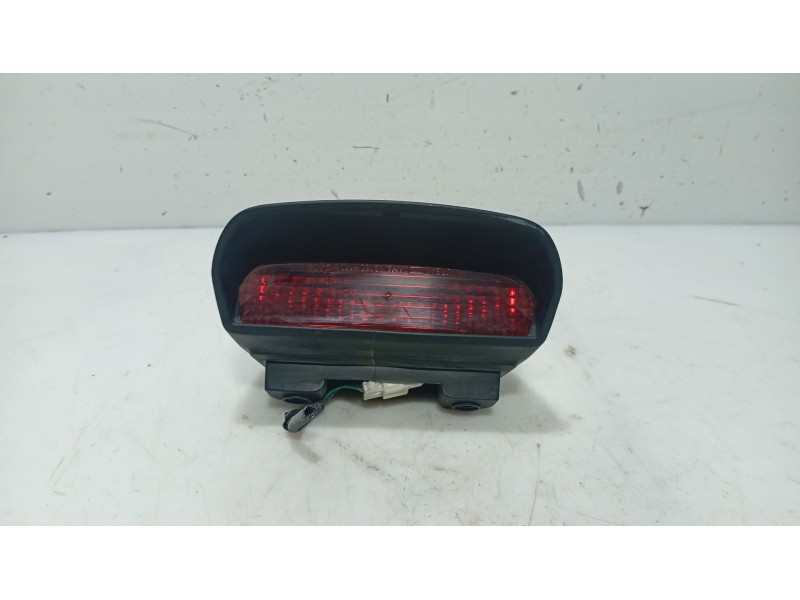 Recambio de luz central de freno para hyundai matrix (fc) 1.5 crdi referencia OEM IAM   