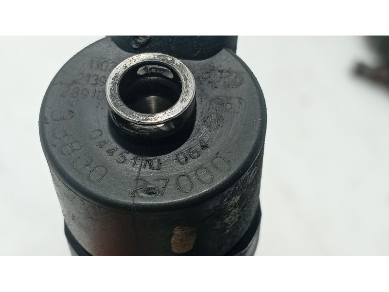 Recambio de inyector para hyundai matrix (fc) 1.5 crdi referencia OEM IAM 3531022600  