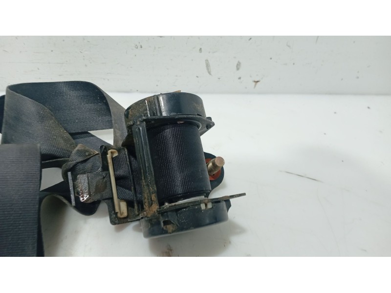 Recambio de cinturon seguridad trasero derecho para hyundai matrix (fc) 1.5 crdi referencia OEM IAM 8982017000LK  