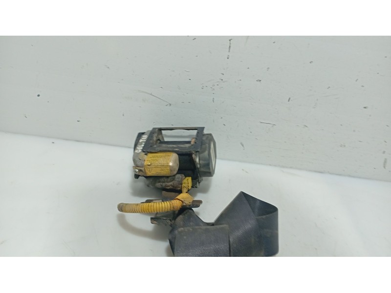 Recambio de cinturon seguridad delantero derecho para hyundai matrix (fc) 1.5 crdi referencia OEM IAM 8882017000LK  
