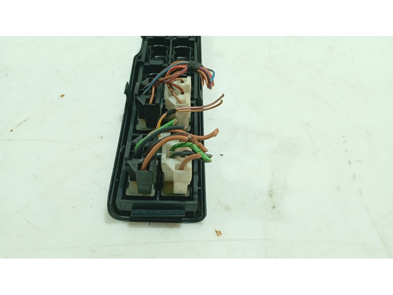 Recambio de mando elevalunas para mercedes-benz vaneo (414) 1.7 cdi (414.700) referencia OEM IAM   