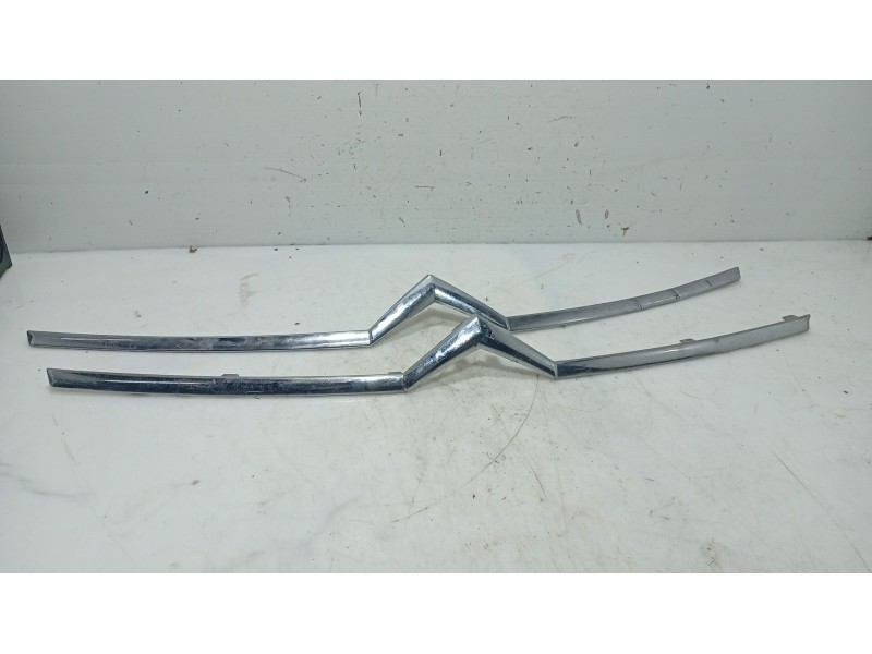 Recambio de moldura para citroën c4 ii (nc_) 1.6 hdi 90 referencia OEM IAM   