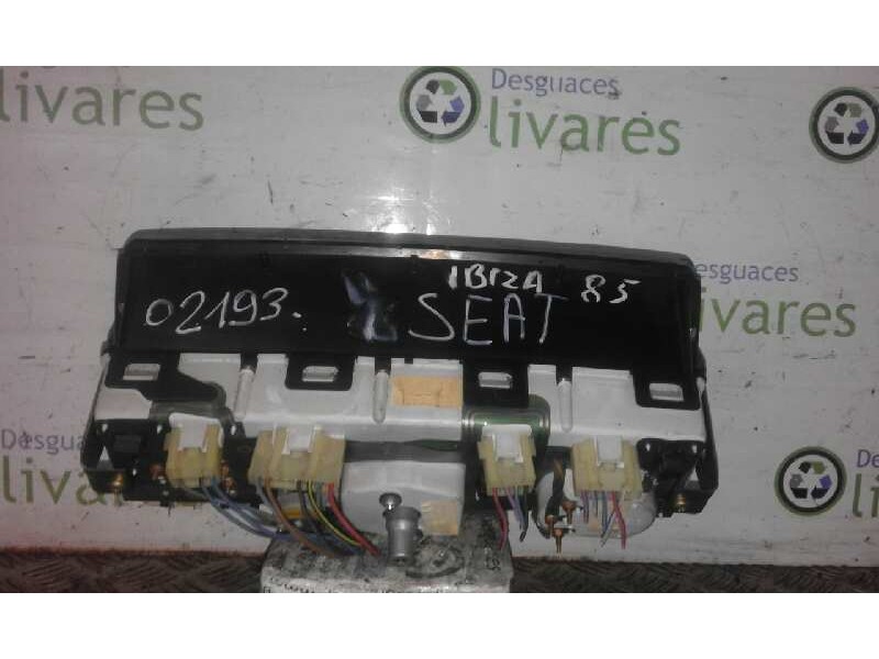 Recambio de cuadro instrumentos para seat ibiza 1.2   |   0.85 - ... | 1985 | 60 cv / 44 kw referencia OEM IAM   