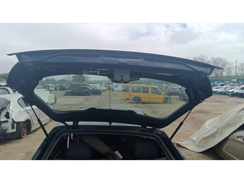 Recambio de porton trasero para audi a3 (8l1) 1.9 tdi referencia OEM IAM 8L0827023  