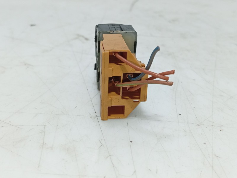 Recambio de interruptor para volkswagen new beetle (9c1, 1c1) 1.9 tdi referencia OEM IAM   