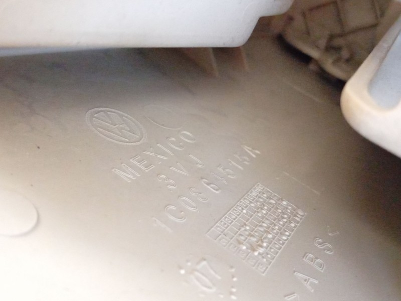 Recambio de moldura para volkswagen new beetle (9c1, 1c1) 1.9 tdi referencia OEM IAM   