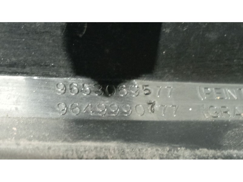 Recambio de moldura para citroën c4 ii (nc_) 1.6 hdi 90 referencia OEM IAM   