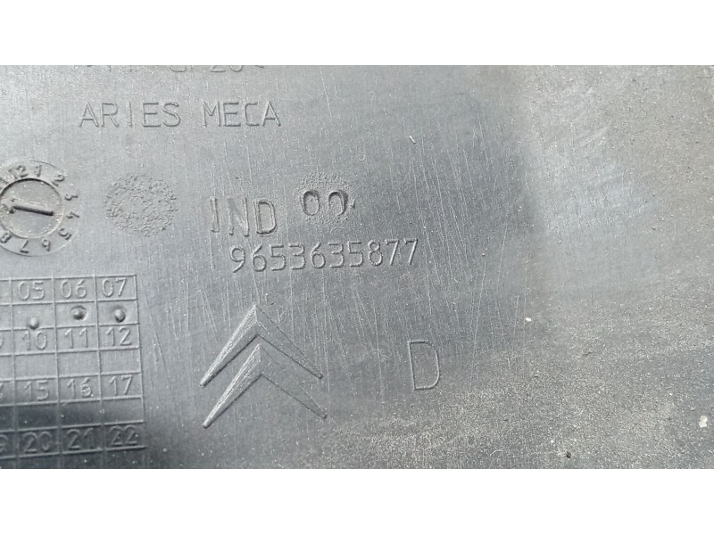 Recambio de moldura para citroën c4 ii (nc_) 1.6 hdi 90 referencia OEM IAM   