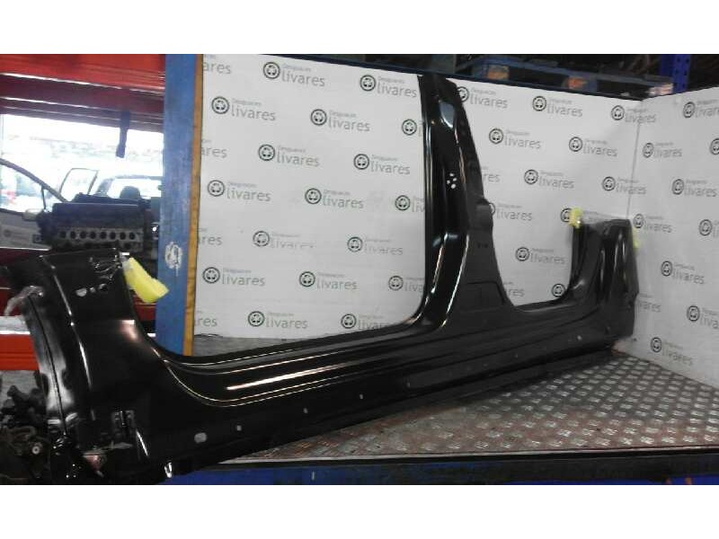 Recambio de estribos laterales para  referencia OEM IAM 1609657780 TALONERA IZQUIERDA 