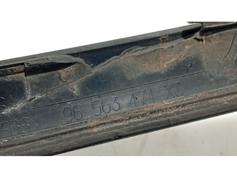 Recambio de moldura para citroën c4 ii (nc_) 1.6 hdi 90 referencia OEM IAM   